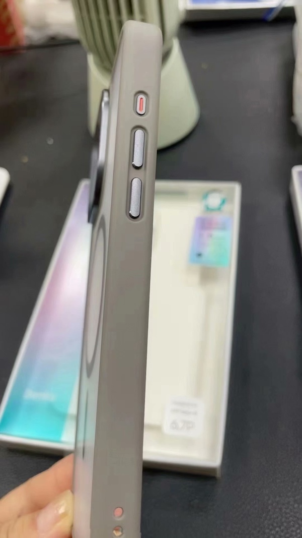 O iPhone 15 Pro Cģc iPhone 14 Pro ȣȫ¹̑BI